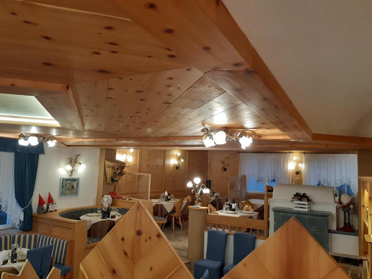 Hotel El Pilon Pozza di Fassa Exteriér fotografie