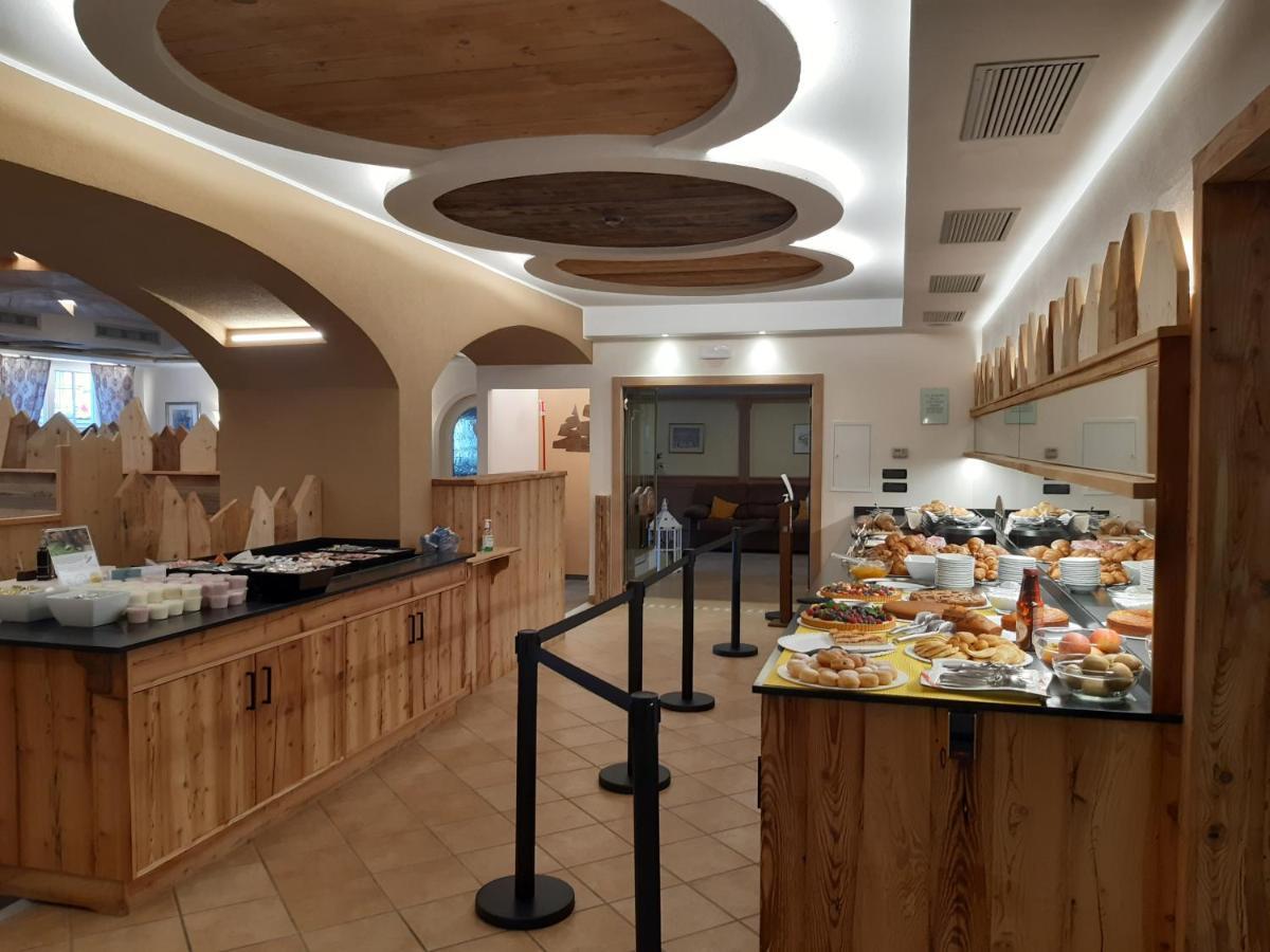 Hotel El Pilon Pozza di Fassa Exteriér fotografie